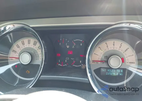 2012 Ford Mustang V6 Premium z USA, uszkodzony, nr VIN 1ZVBP8AM5C5275162